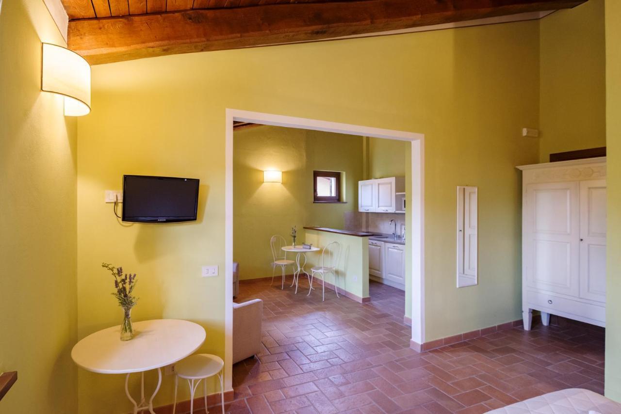 Agriturismo Le Vigne Foligno Exteriör bild