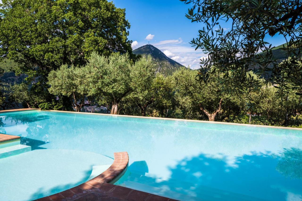 Agriturismo Le Vigne Foligno Exteriör bild