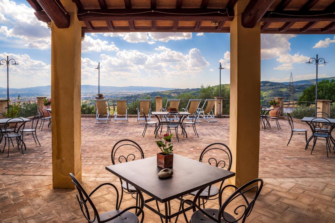 Agriturismo Le Vigne Foligno Exteriör bild