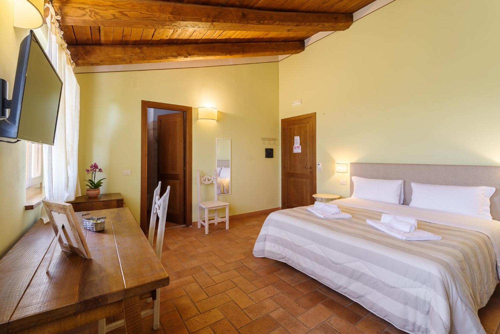 Agriturismo Le Vigne Foligno Exteriör bild