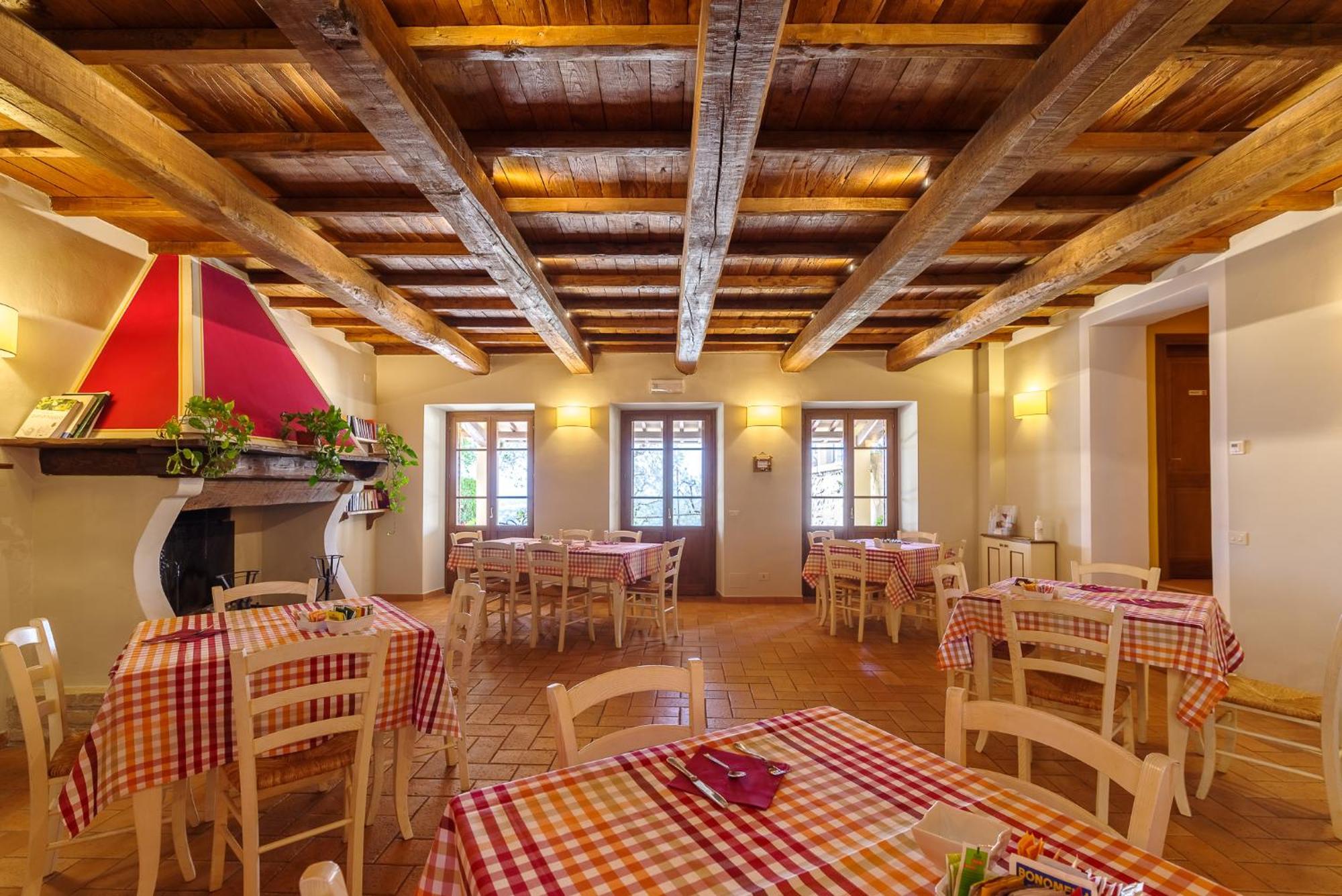 Agriturismo Le Vigne Foligno Exteriör bild