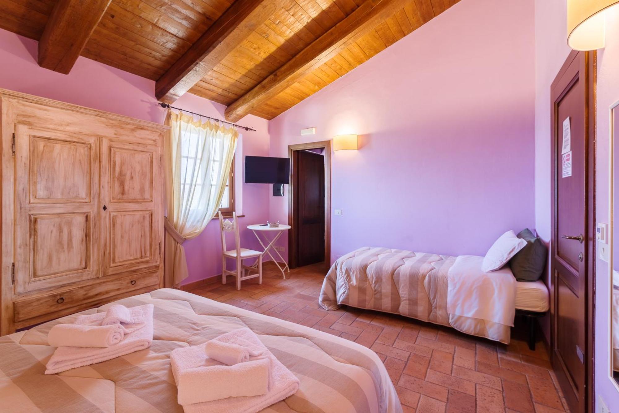 Agriturismo Le Vigne Foligno Exteriör bild