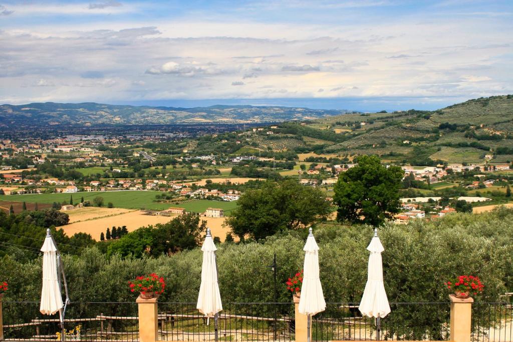 Agriturismo Le Vigne Foligno Exteriör bild