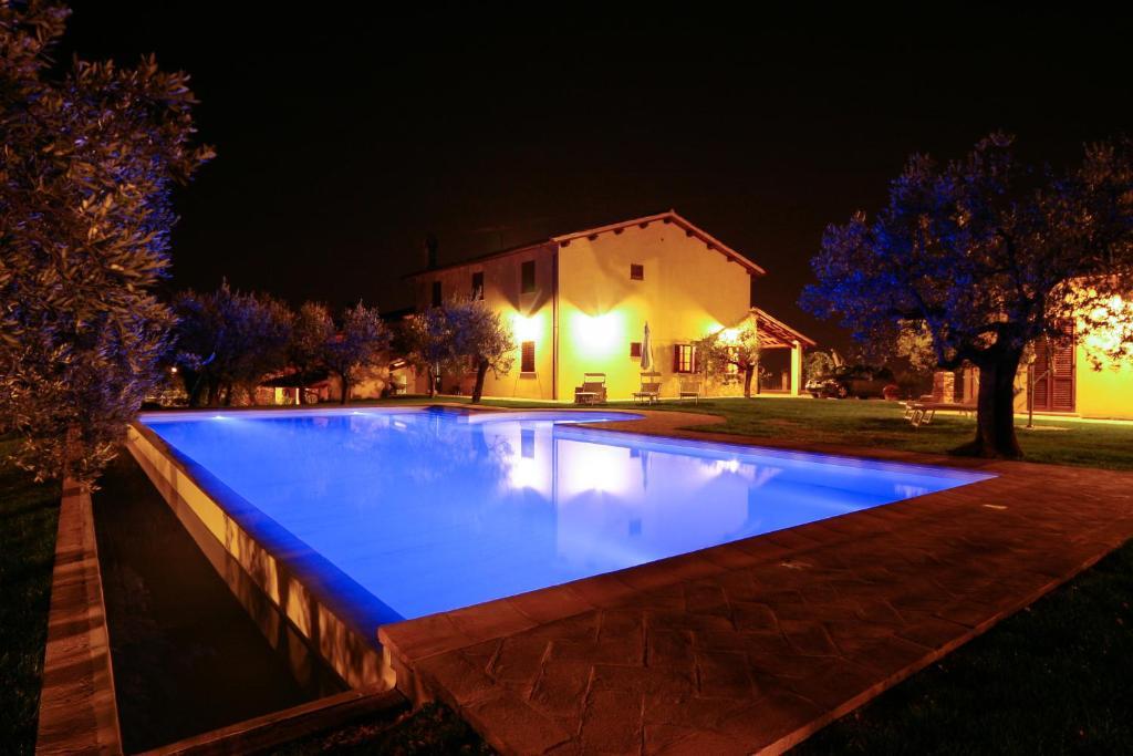 Agriturismo Le Vigne Foligno Exteriör bild